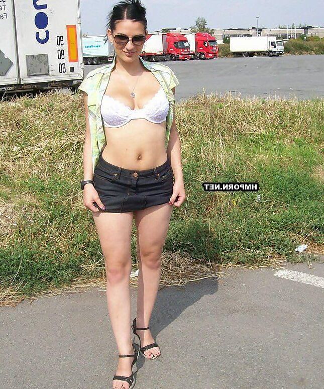 	STREET HOOKERS IN HIGH HEELS 