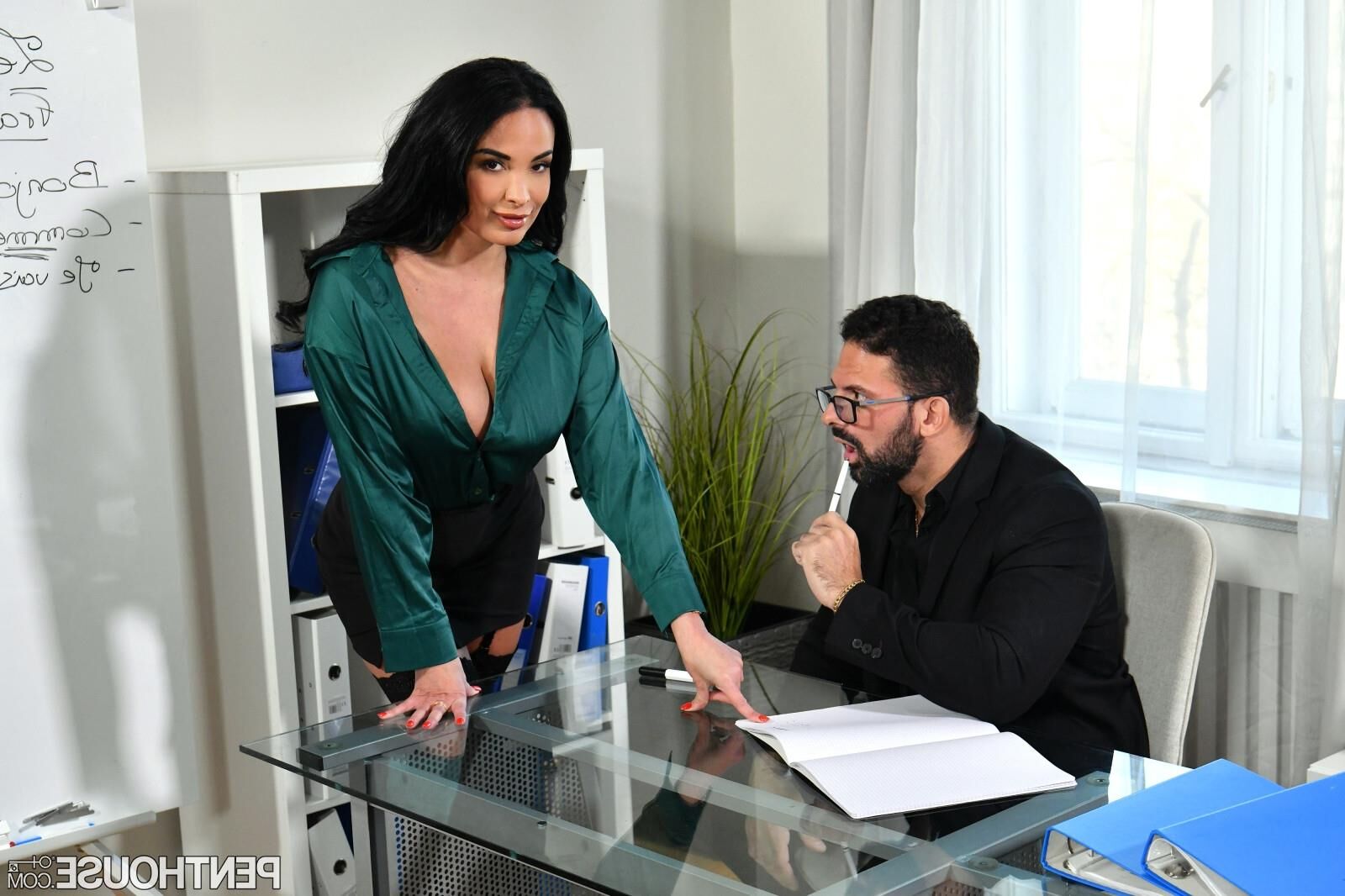 Anissa Kate Yo Triple French Play