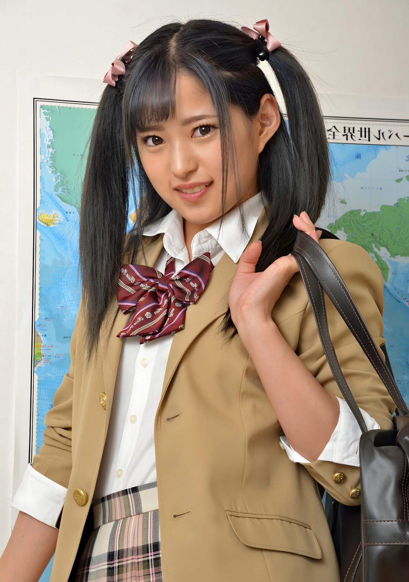 Mitsuki Nagisa (渚みつき)