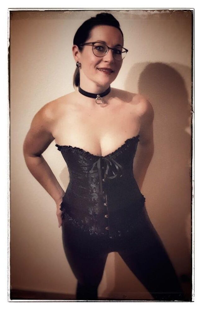 German webslut Katharina Spencer