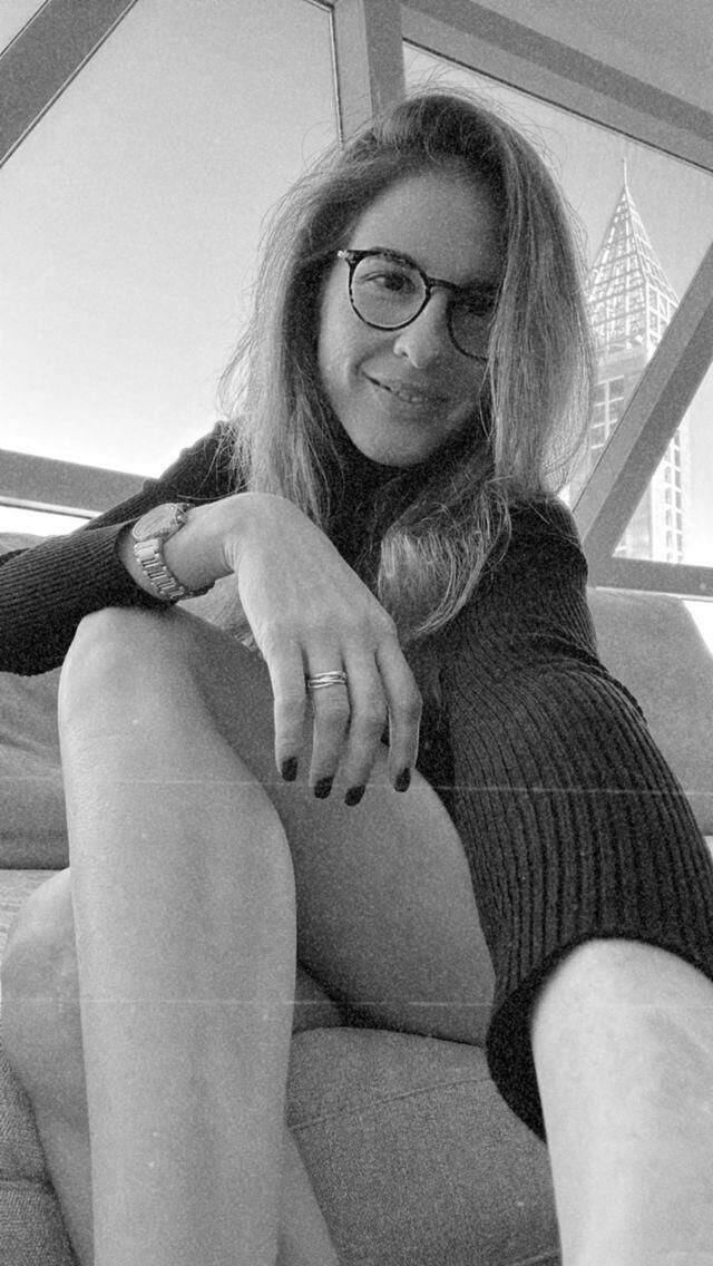 Vanessa Schwanzgeile Schlanke Businesficke Fuck Share Project