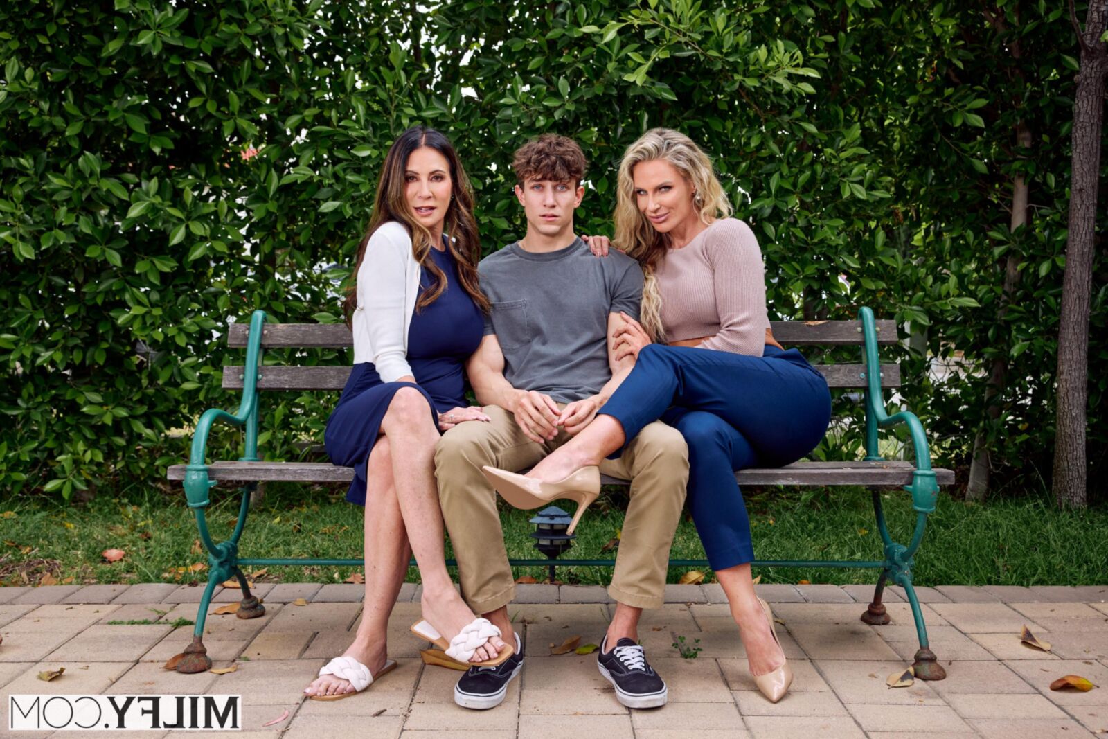 Milfy Phoenix Marie、Christy Canyon、Parker Ambrose