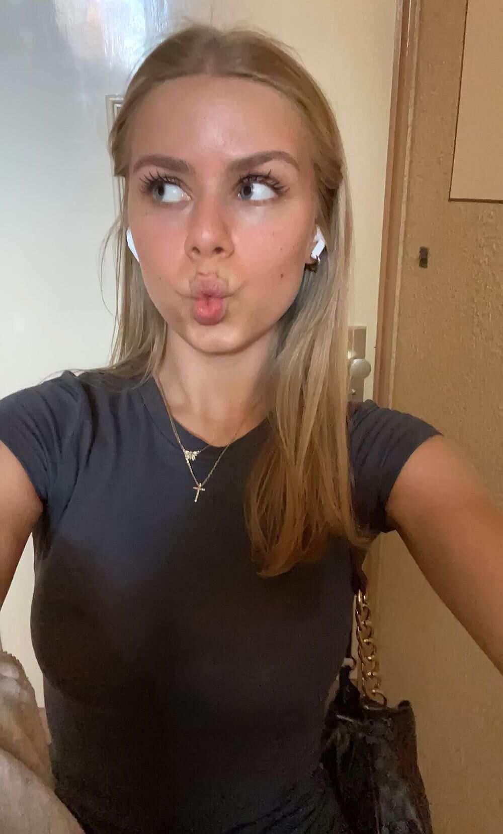 Sandra Geile Blonde Milf Will Ficken Fuck Share Project