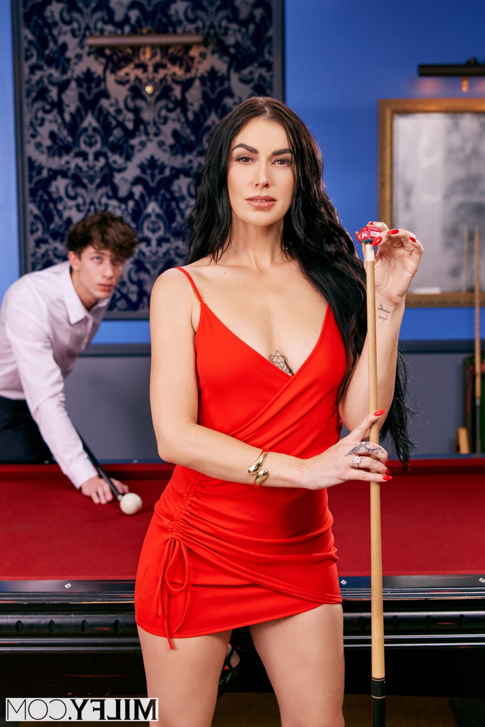 Milfy Venus Valencia, Parker Ambrose