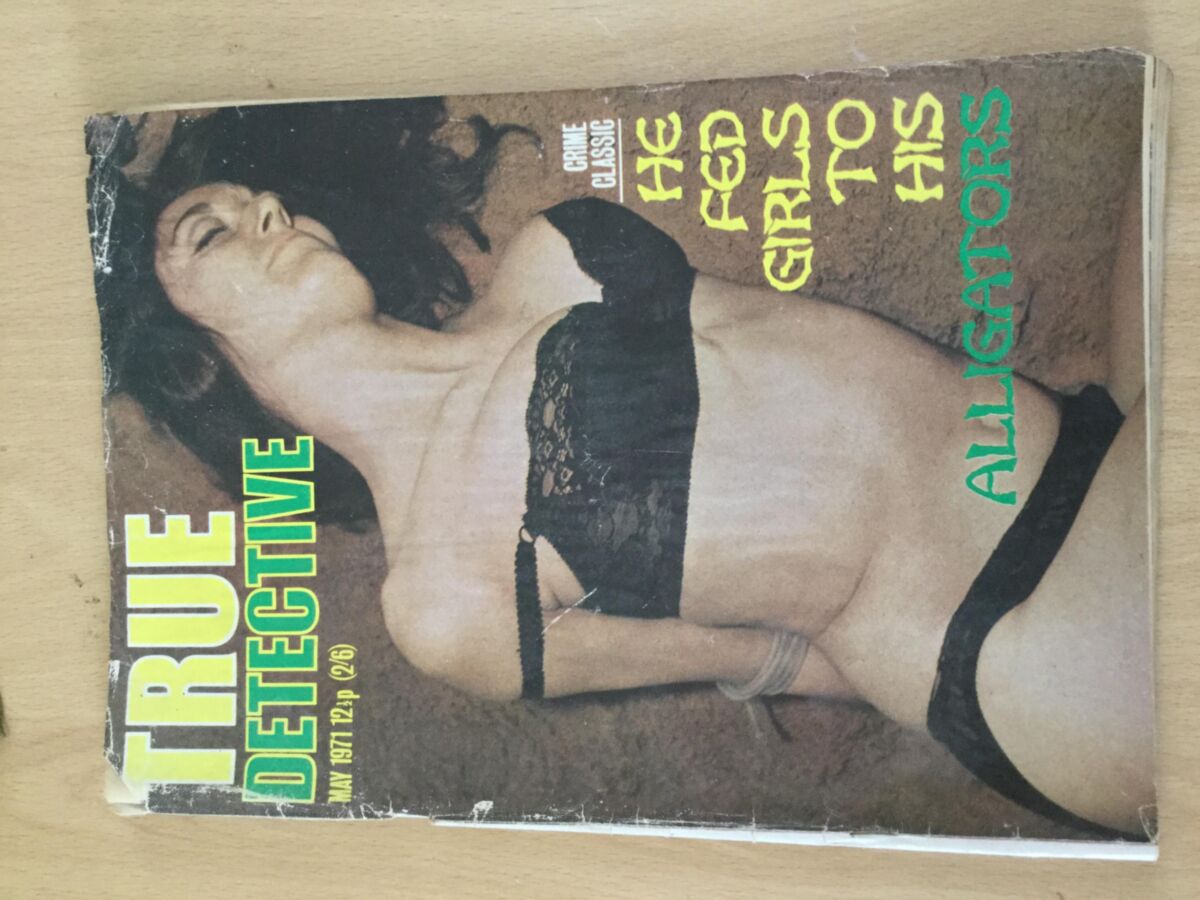 ヴィンテージ探偵雑誌のカバー