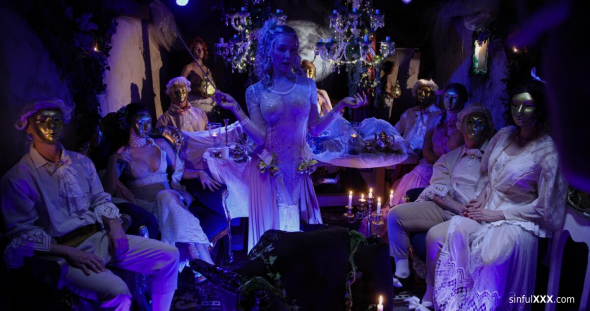Shalina Devine Yo y Company Orgy en mi mente