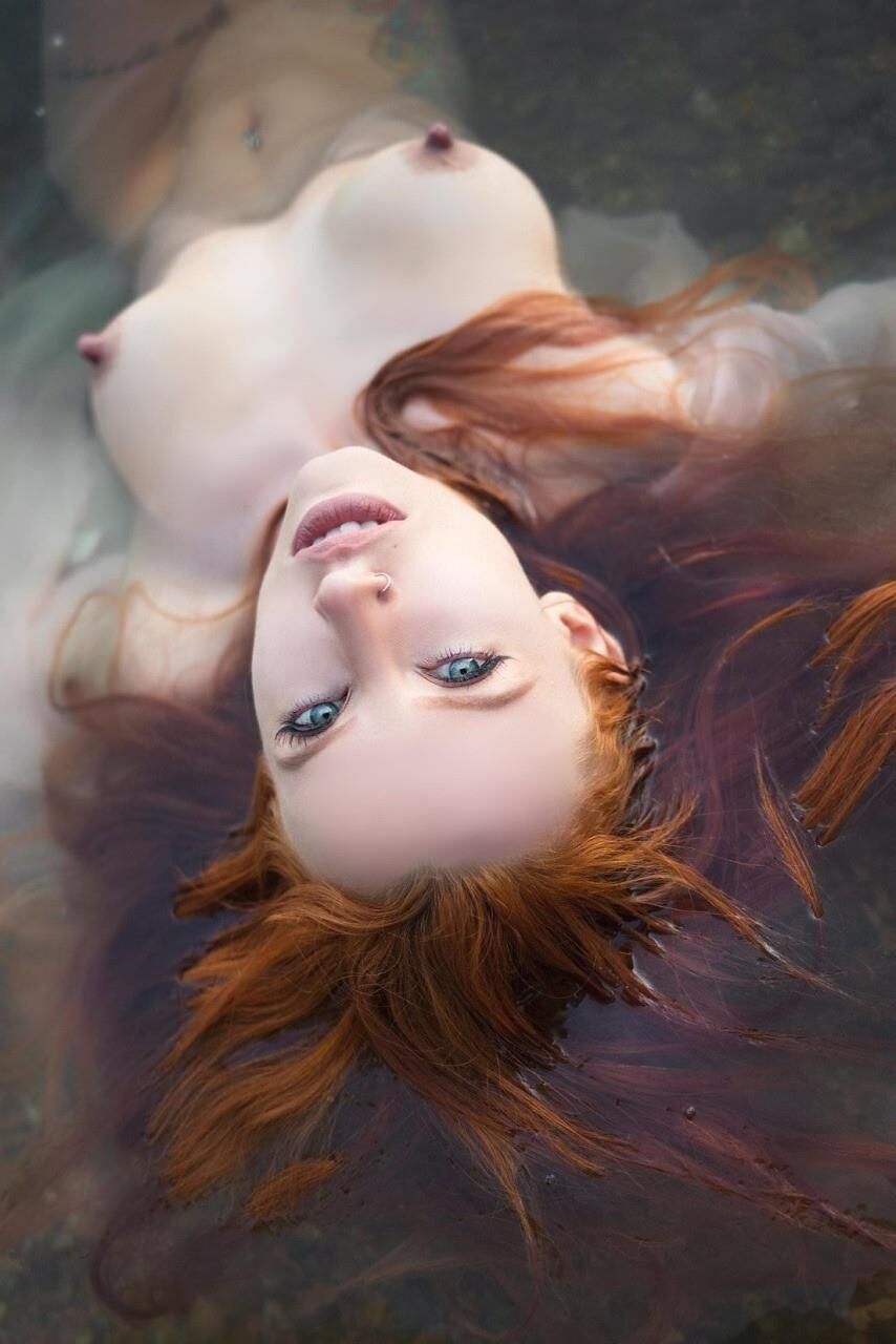 赤いmclxxxixのフィフティシェーズ