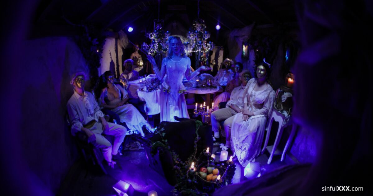 Shalina Devine Yo y Company Orgy en mi mente