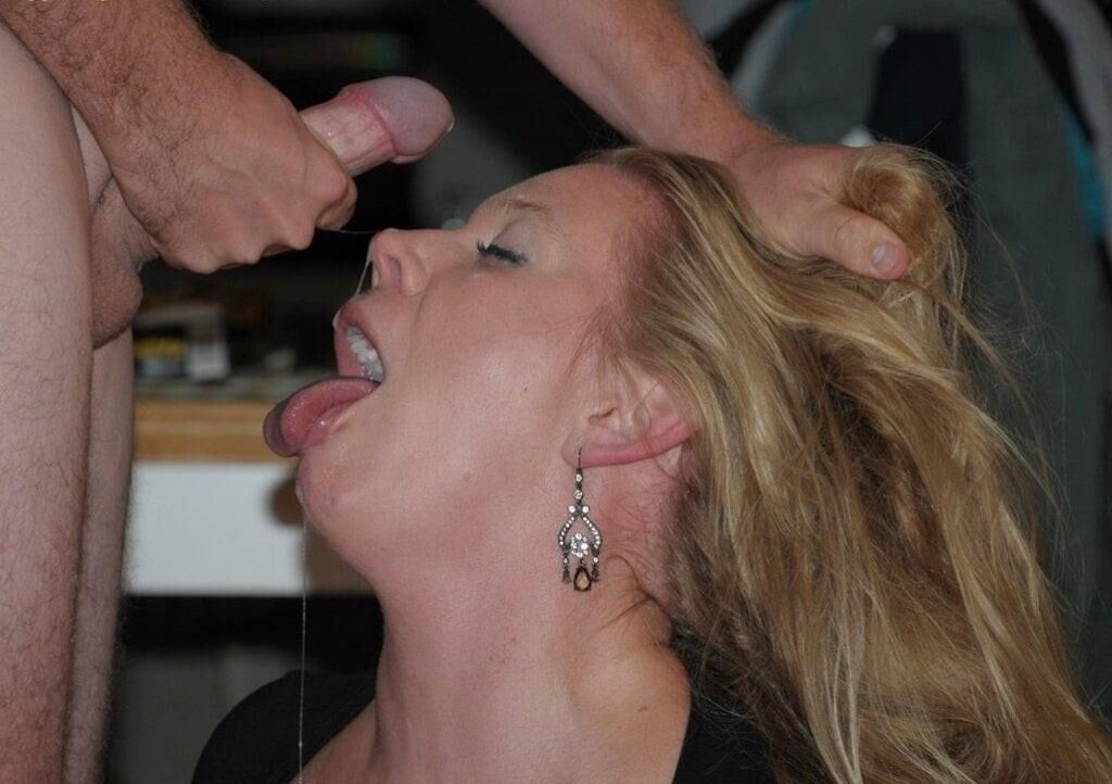 Milfs and mothers 
