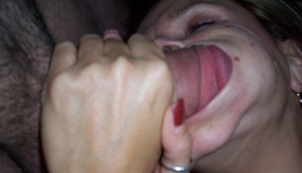 Milfs and mothers 