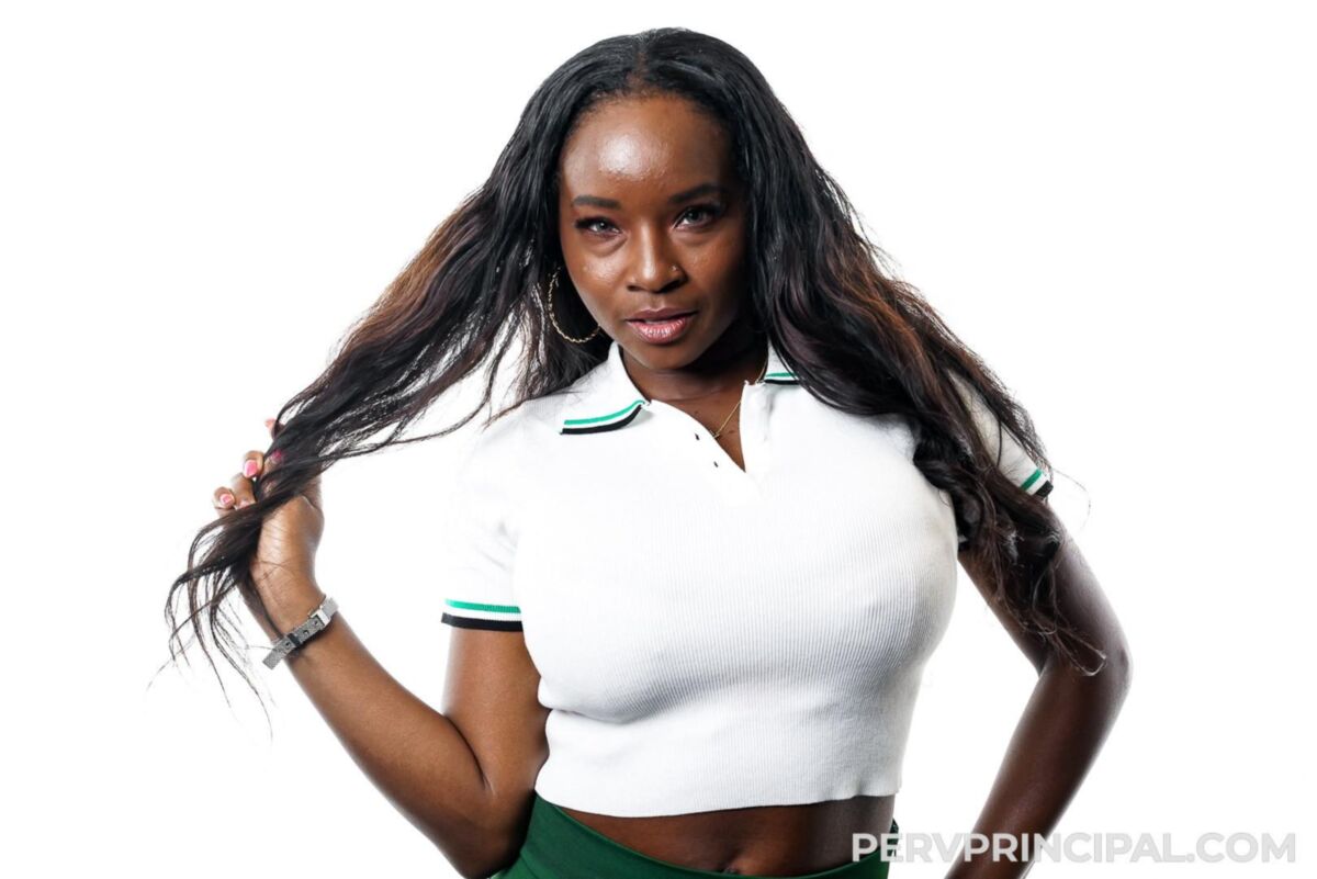 Pervprincipal Naomi Foxxx