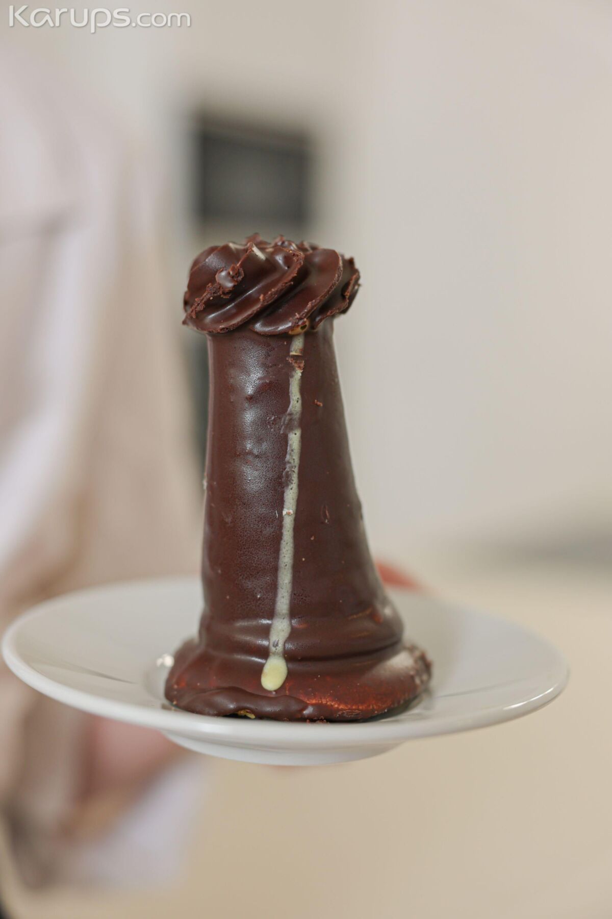 Maya Sinn a du gâteau