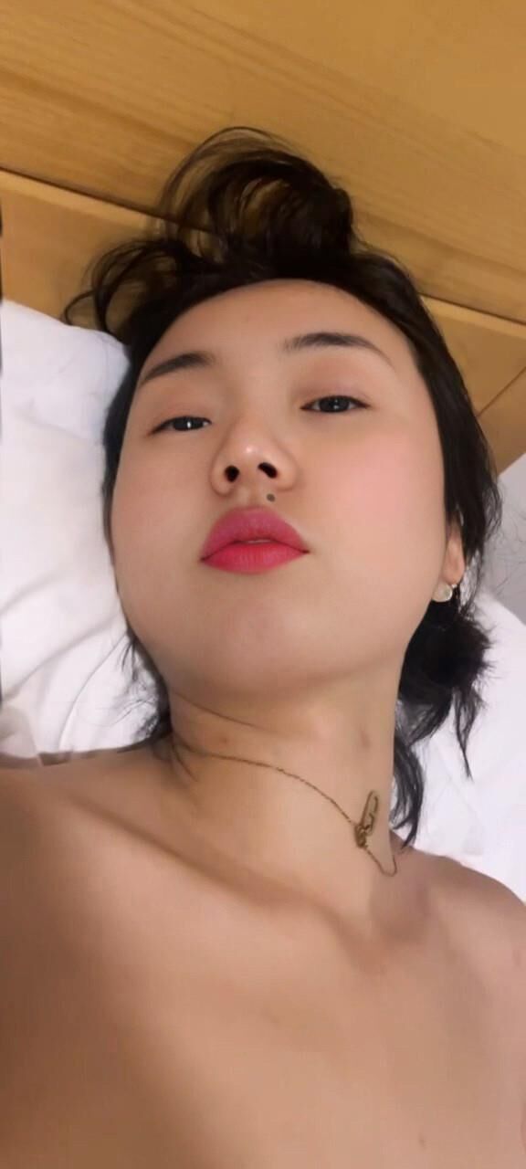 droga zhoujie y luego compartirla con chicos malos