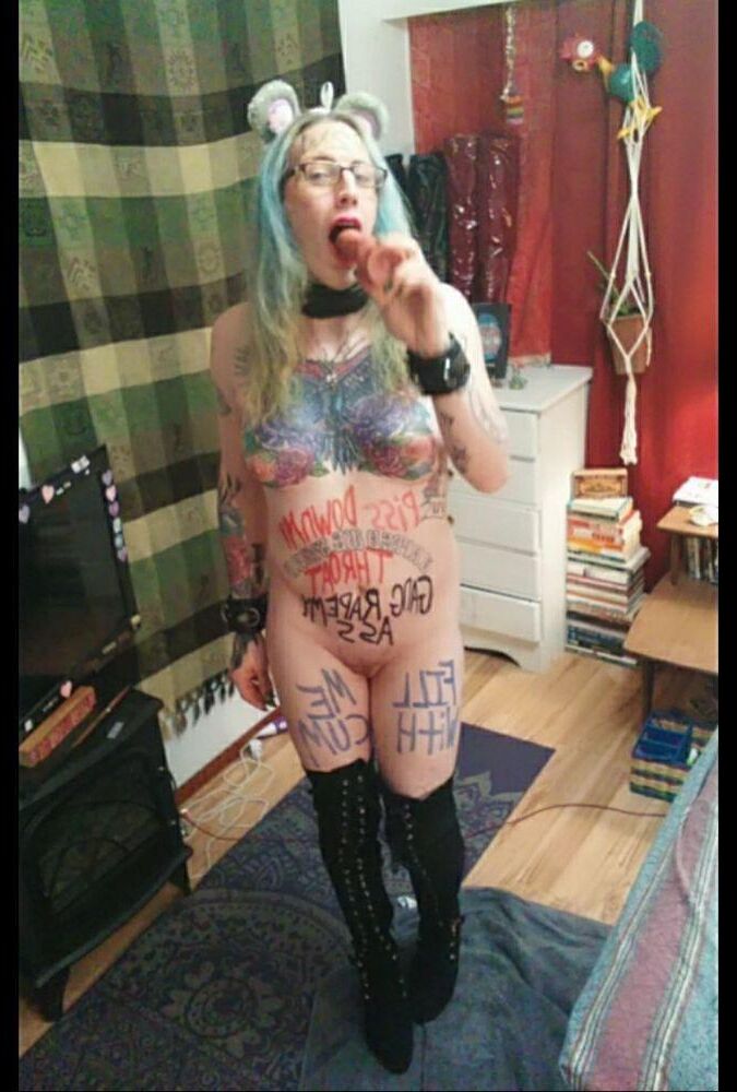 Körper schriftlich wertloses cumdump Piss Schwein
