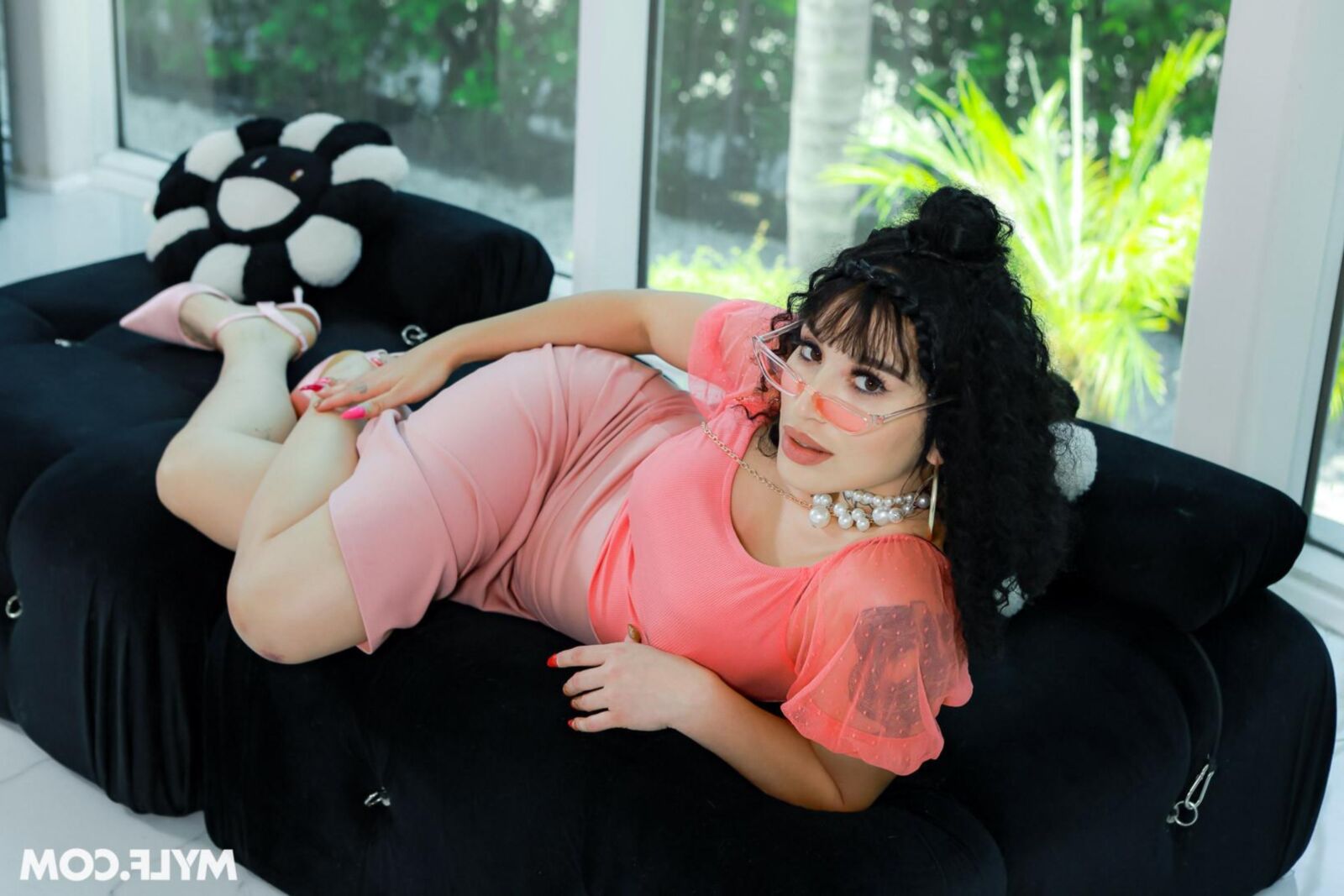 Rio Rain New MILF Alert, incluso los clubes de stripteos ruegan por Rio Rain