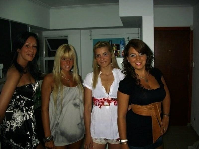 Milfs and mothers 
