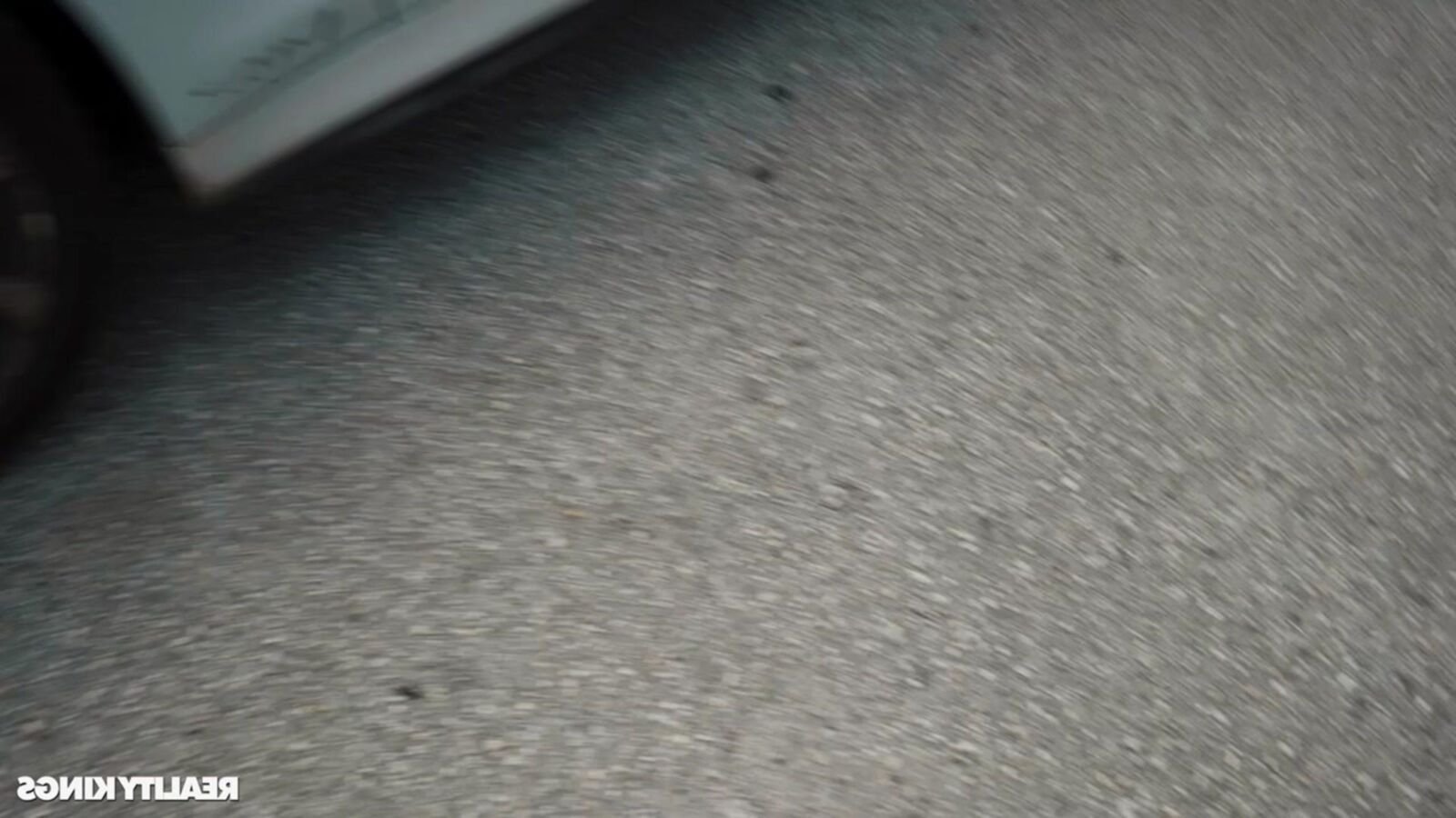 Pickup de estacionamiento de Harlow West Yo