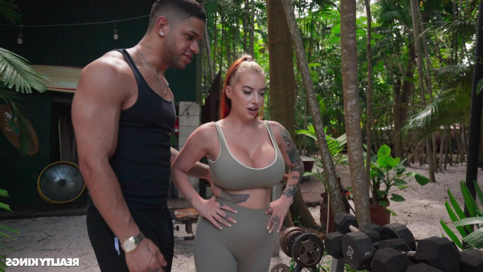 Cubbi Thompson yo Making Him Sweat!