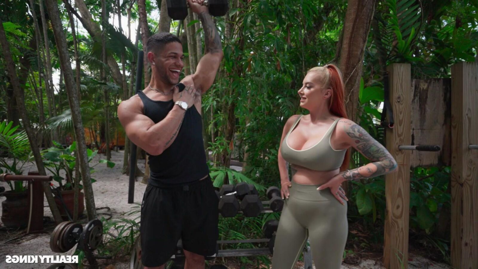 Cubbi Thompson yo Making Him Sweat!