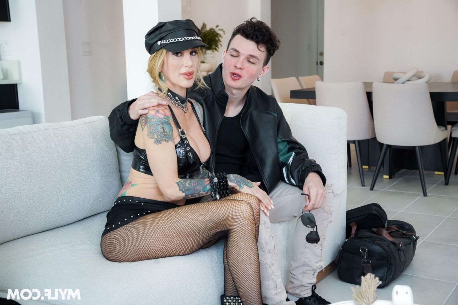 Sarah Jessie yo Your Biggest Groupie