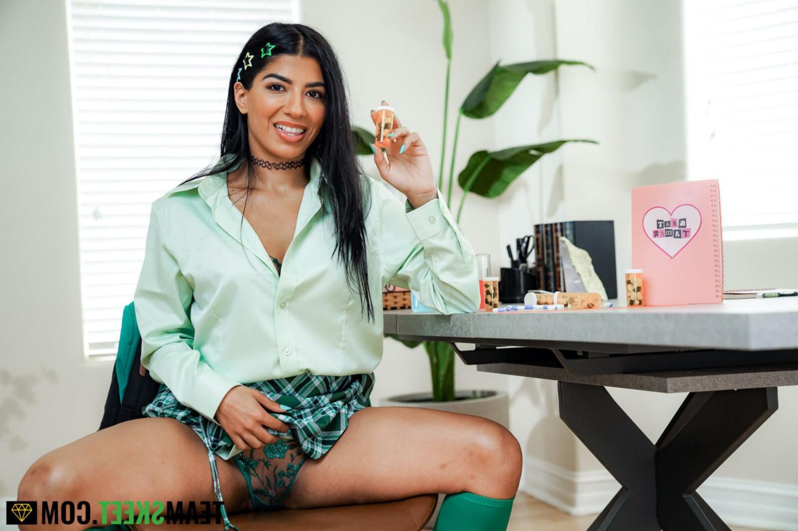 Jasmine Sherni yo The Worst Students Fuck the Best
