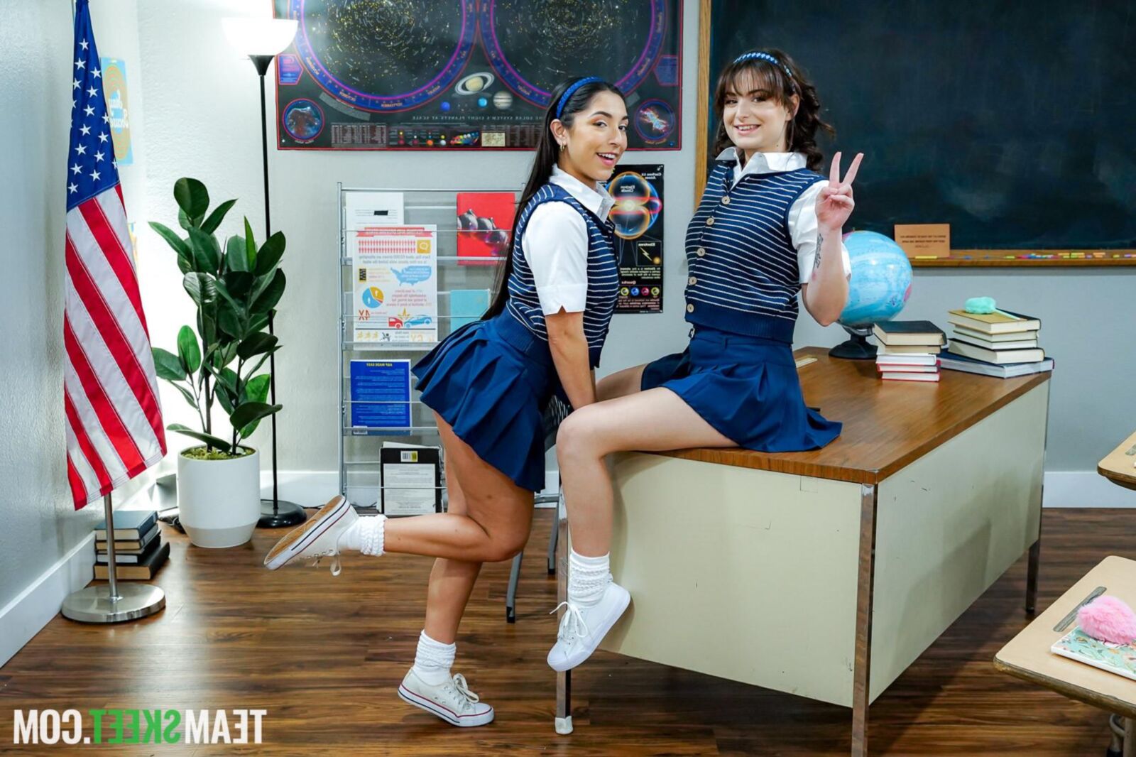 Madison Wilde, Evie Christian Petite Hotties Evie and Madison