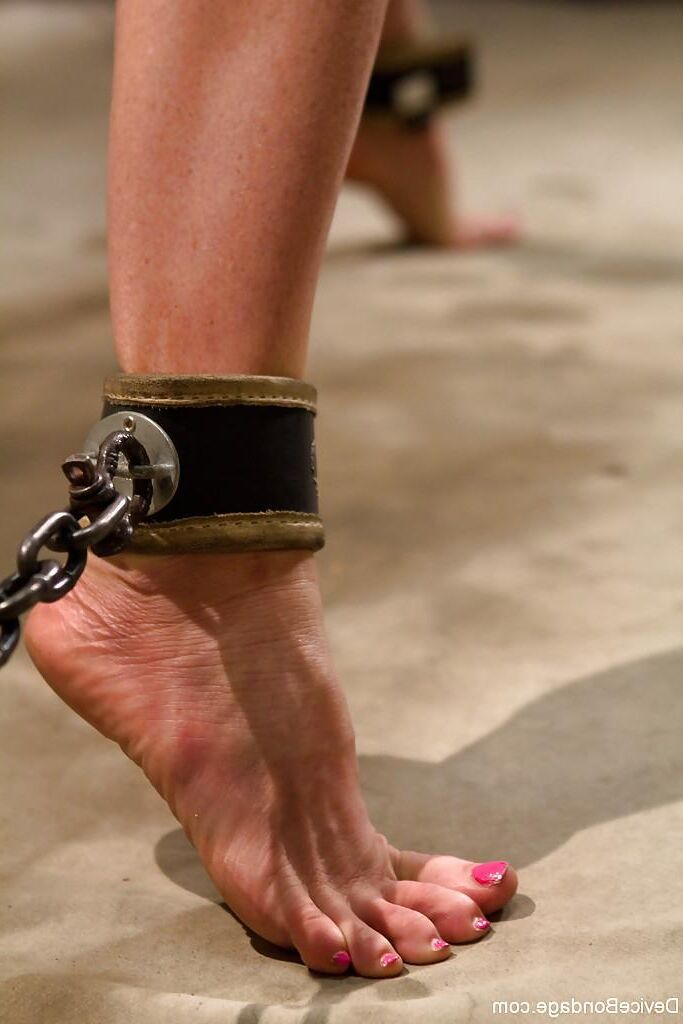 bdsm hard